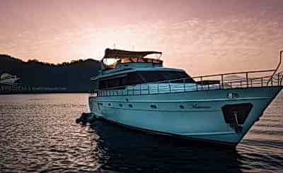 Kiralık Yat Göcek | Maitresse Lüks Motoryat, Göcek Tekne Kiralama, Göcek Yat Kiralama, Göcek Luxury Boat Charter, Gocek Yacht Charter
