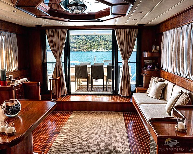 Kiralık Yat Göcek | Maitresse Lüks Motoryat, Göcek Tekne Kiralama, Göcek Yat Kiralama, Göcek Luxury Boat Charter, Gocek Yacht Charter